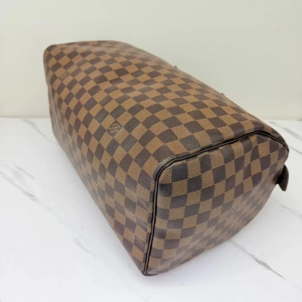 Louis Vuitton Women Pre-Loved Bag Very Good Condition